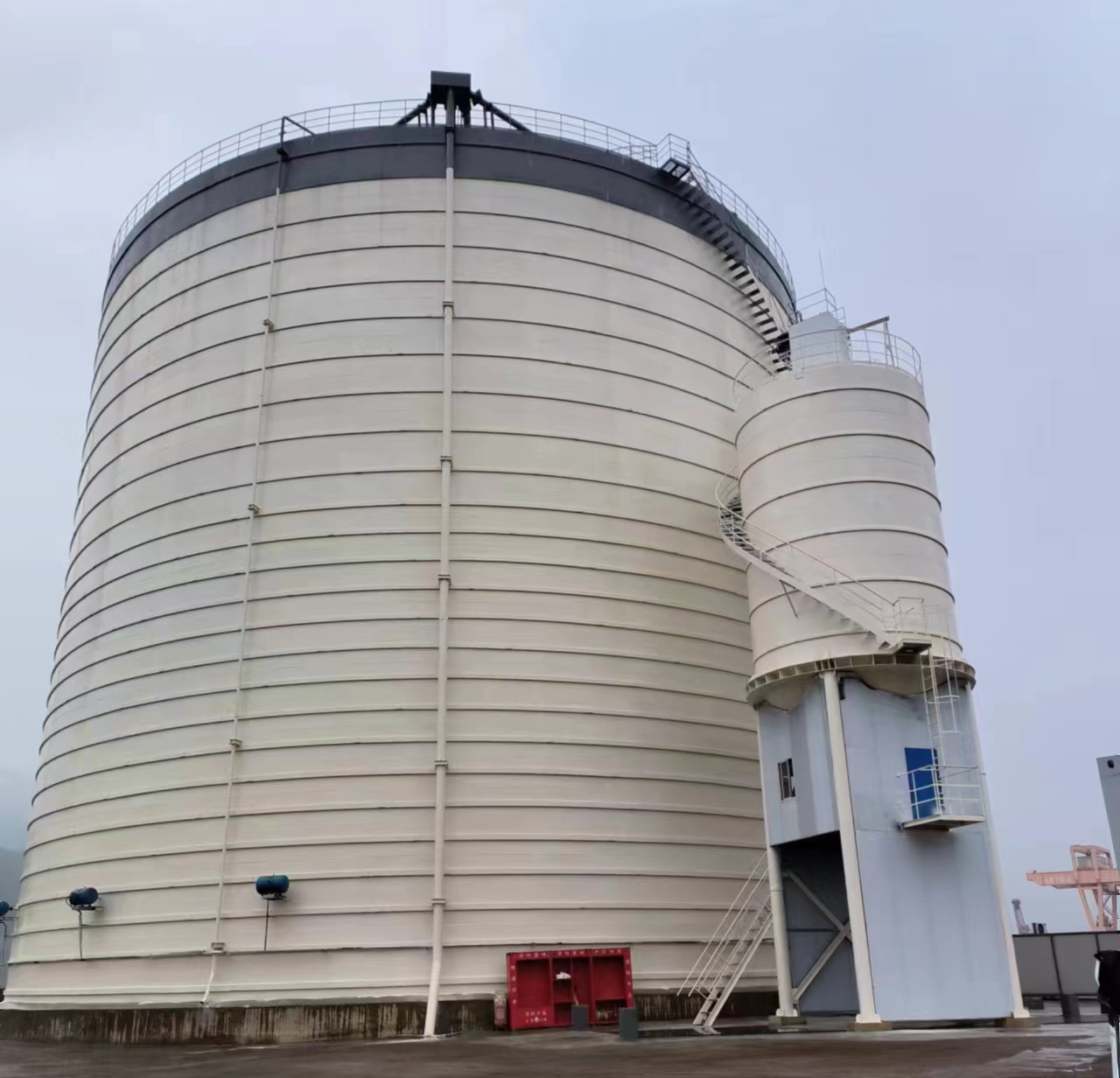 龙江镇10万吨水泥钢板库